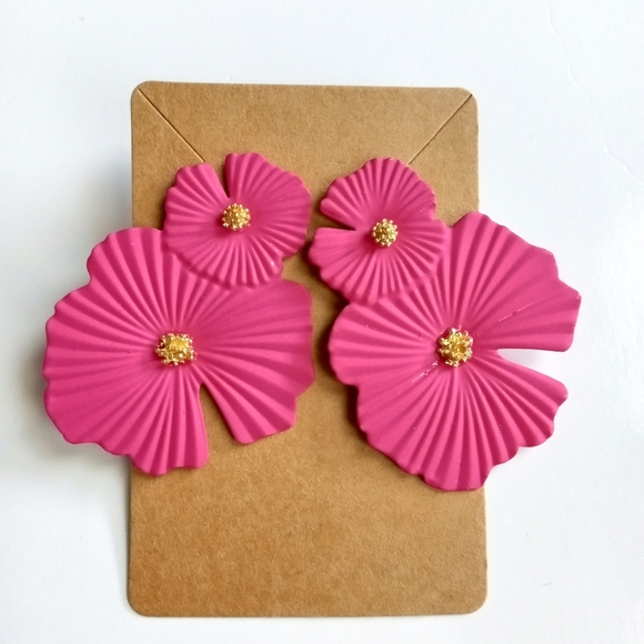 Fashion Jewelry Dangle Earrings - Picture 4 of 5